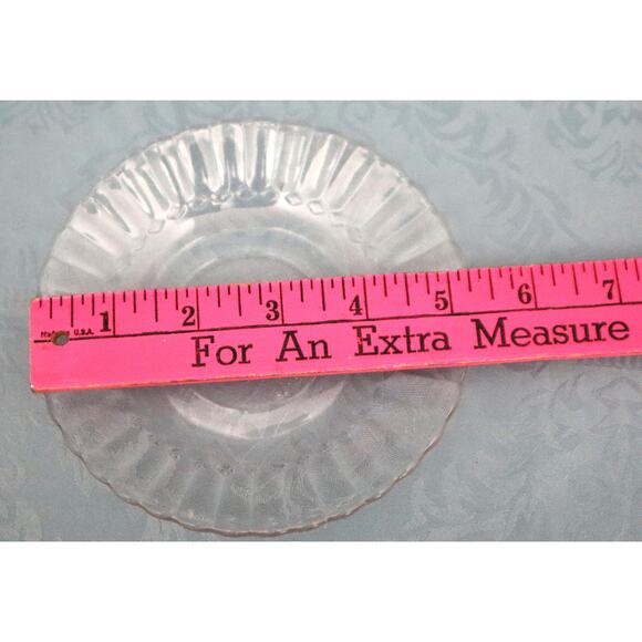 SET of 8 Clear Glass Plates Scalloped Edge Dessert Appetizer Mexico Vintage 5" - Picture 5 of 5